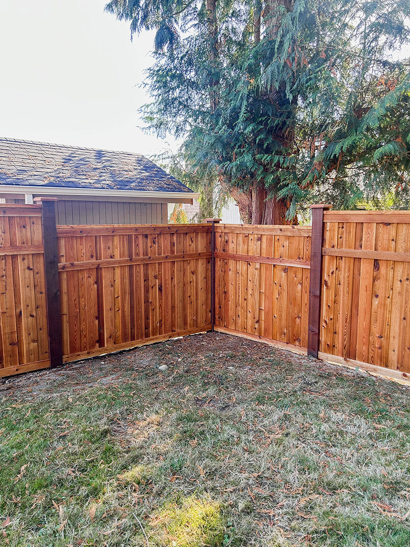 Port Orchard Board-on-Board Cedar Fence Installation - Board-on-Board Cedar Fence Installation - Image 10 in Port Orchard, Washington