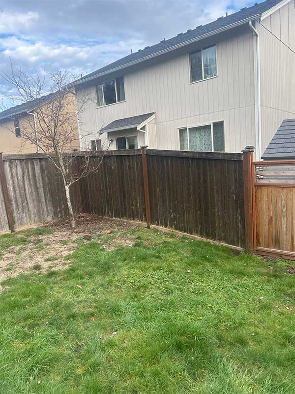 Port Orchard Cedar Fence Replacement - Cedar Fence Replacement - Image 7 in Port Orchard, Washington