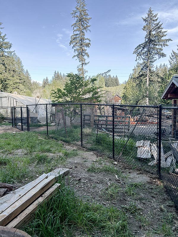 Bainbridge Island Chain Link Fence - Chain Link Fence Installation - Image 6 in Bainbridge Island, Washington
